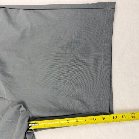 Chaps Golf Men's Slim Fit Gray Stretch Shorts Size 40 Comfort Waistband NWT - Picture 11 of 11